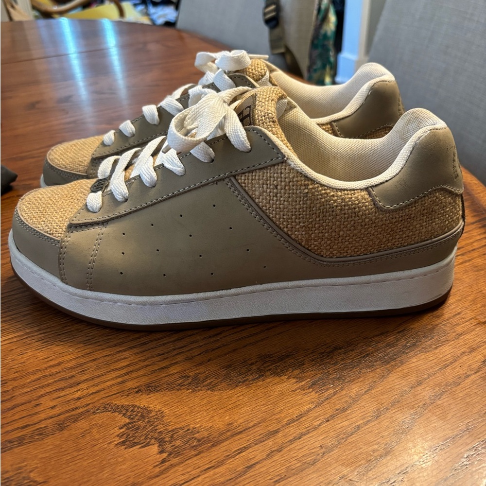 Bitter twisted skull mens skater skateboard shoes 10.5
